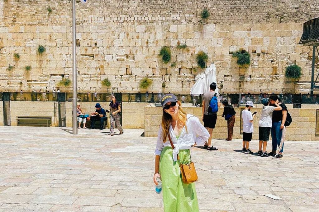 Isabel Allard at the Western Wall on Birthright Israel
