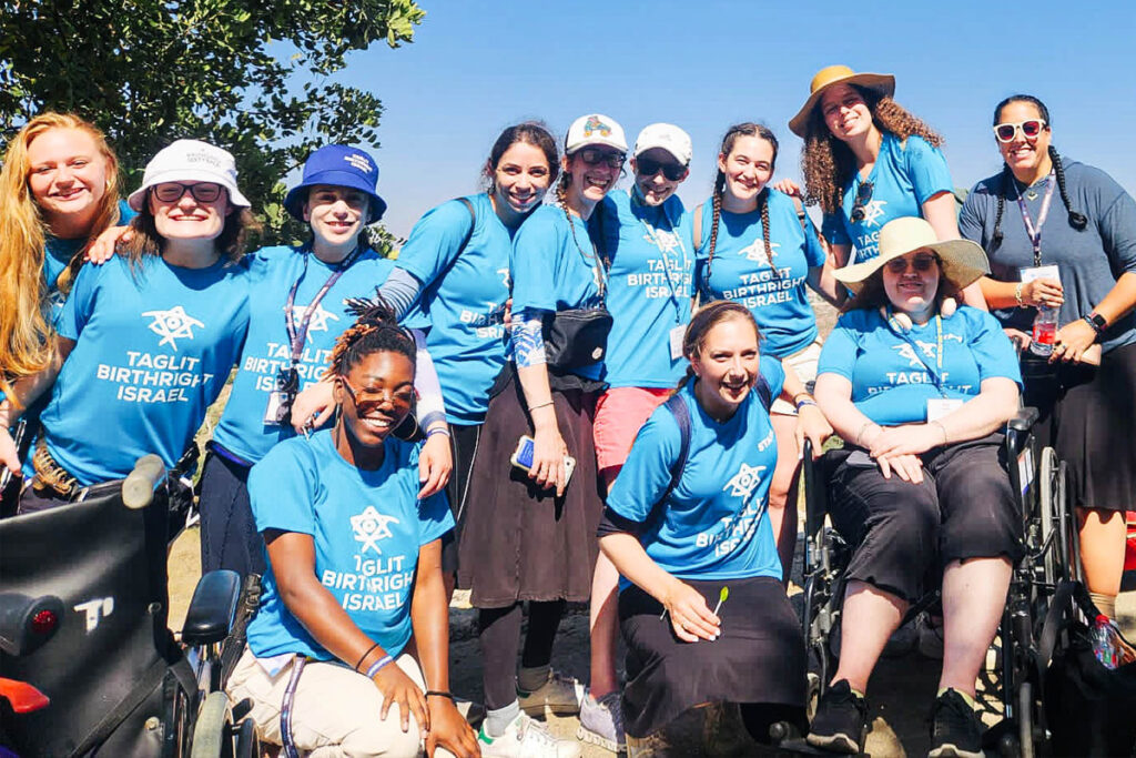 Alyssa Shangold and fellows alums on a Birthright Israel accessibility trip.